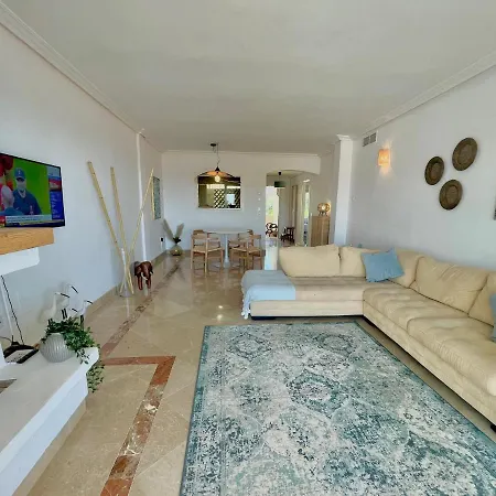 2 Bedrooms, 5 Min To Puerto Banus, * Marbella